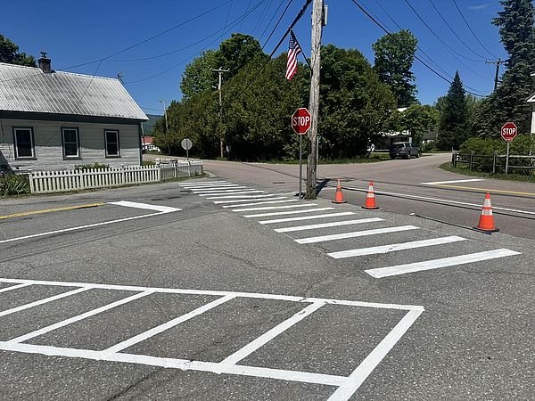 New pedestrian walkways at Triangle Green intersection